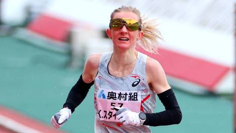 Katharina Steinruck beim Marathon in Osaka