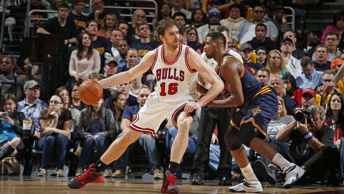 Spanien: Power Forward/Center Pau Gasol (Chicago Bulls) - Wie die Deutschen setzen auch die Spanier auf ihren erfahrensten NBA-Recken. Der inzwischen 35-Jährige erlebt bei den Bulls in der vergangenen Saison einen zweiten Frühling. Im spanischen Starensemble ist er nach wie vor der Leader. Nach 2009 und 2011 will er zum dritten Mal Gold