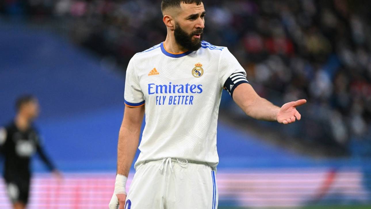 Einbrecher verwüsten Villa von Real-Star