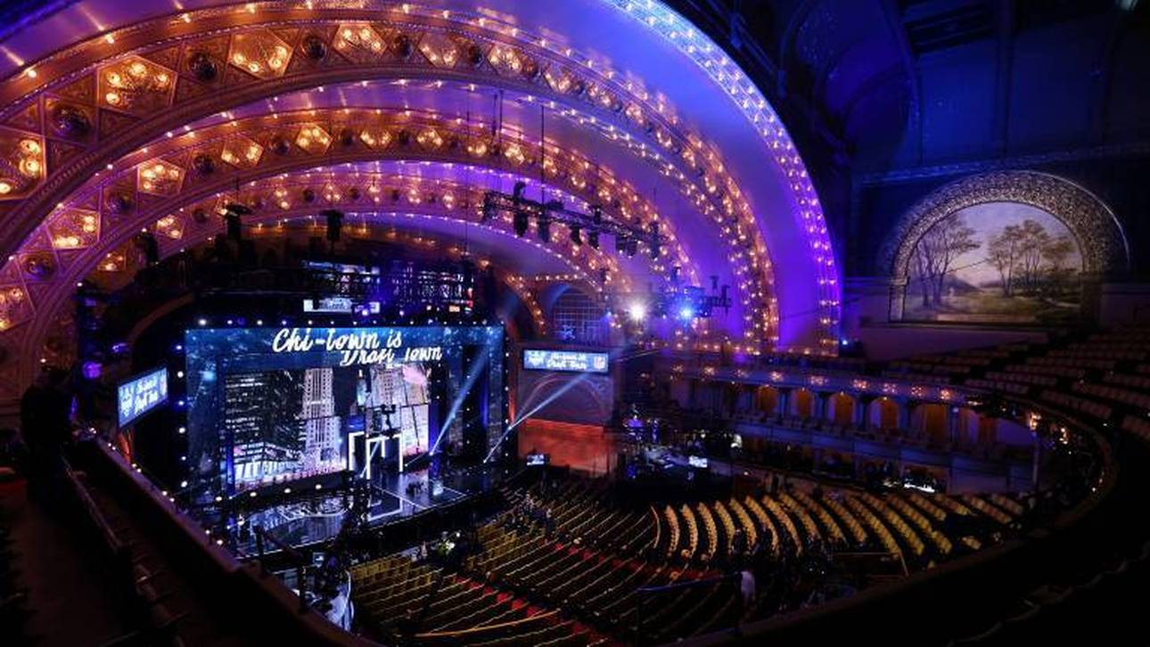 NFL Draft: 2016 kamen über 200.000 Fans nach Chicago zum Draft im Auditorium Theatre.