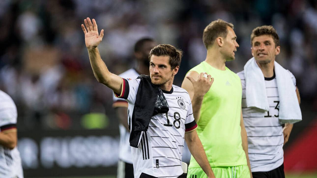 DFB-Star verlobt sich mit Moderatorin