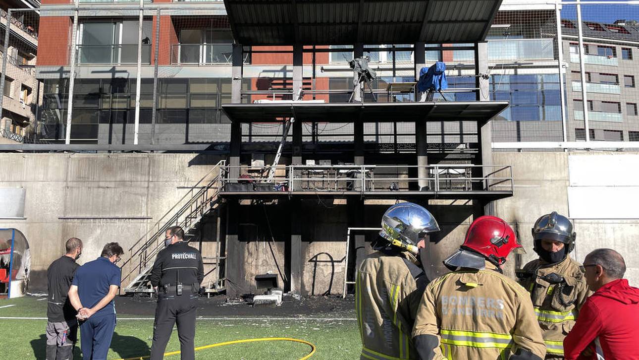Stadion-Brand: England kann spielen