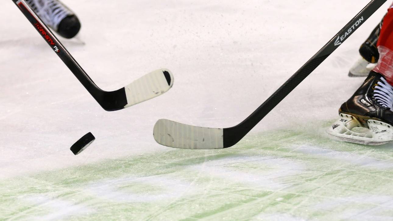 Augsburg bindet zwei Leistungsträger