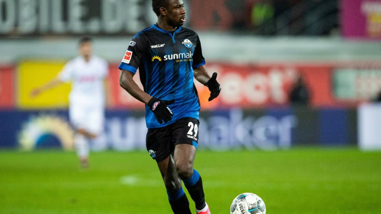 Paderborn verlängert mit Collins