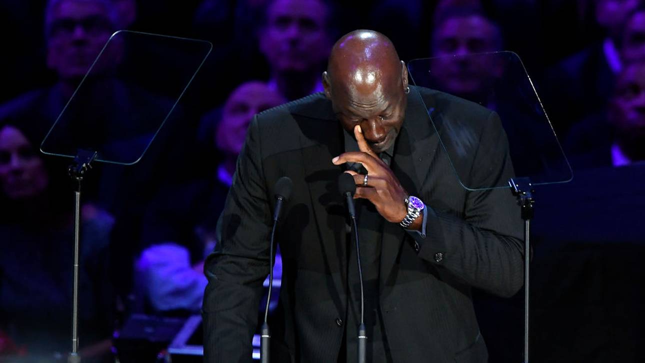 Michael Jordan kämpfte während seiner Rede immer wieder mit den Tränen