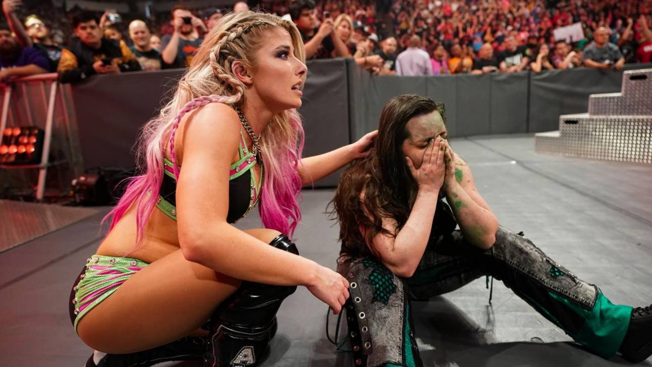 Bliss und Cross wechseln WWE-Kader
