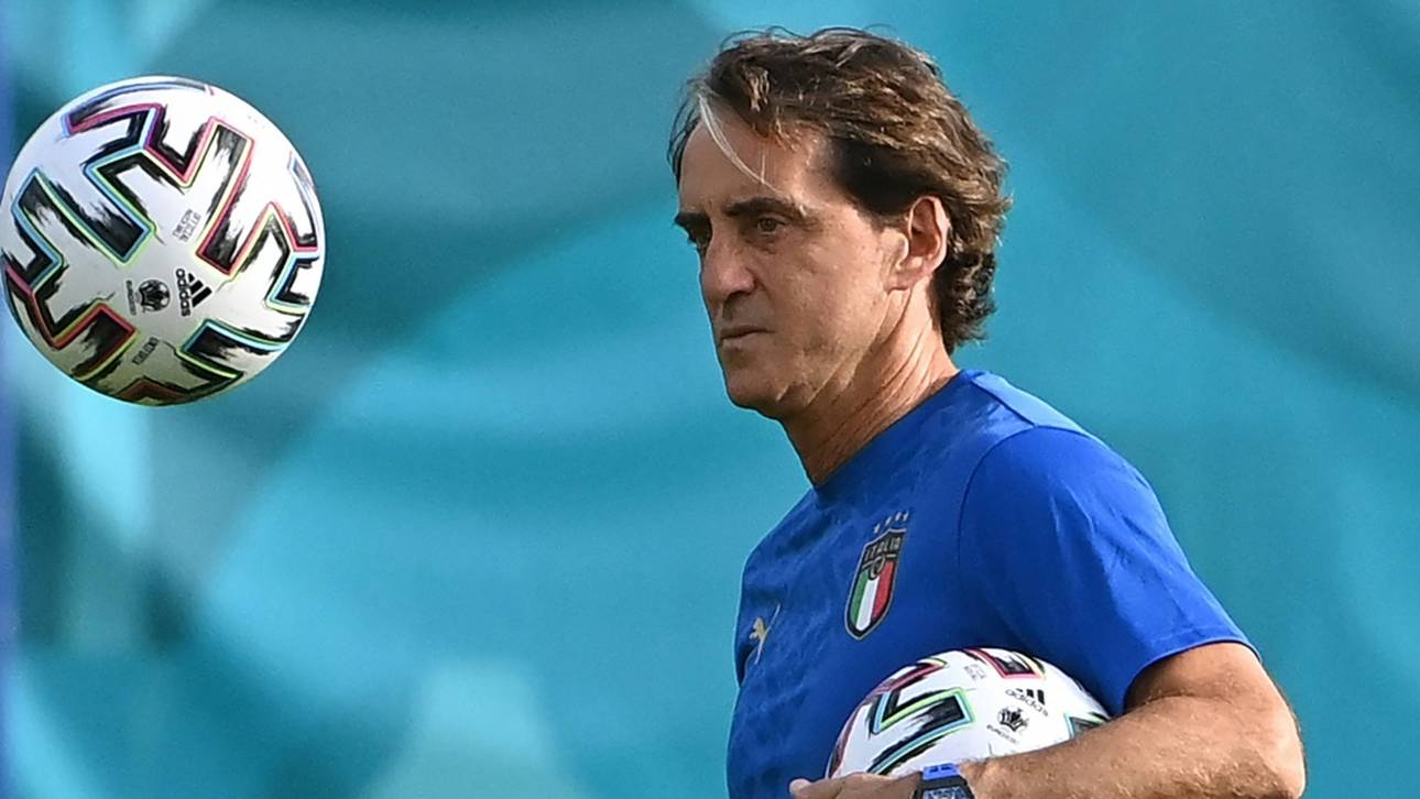 Mancini nimmt gegen Wales acht Wechsel vor