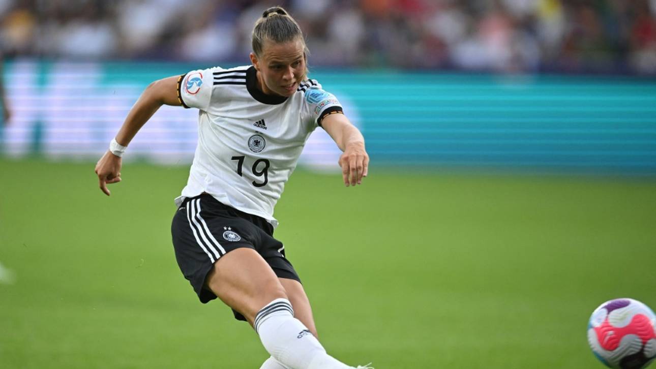 Bühl lacht über sich selbst: „Schiebe den nächstes Mal rein“