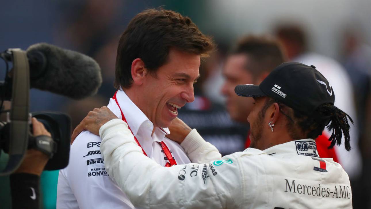 Wolff geht von Hamilton-Verbleib aus