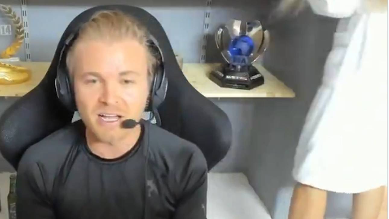 Rosbergs Frau crasht Rennen