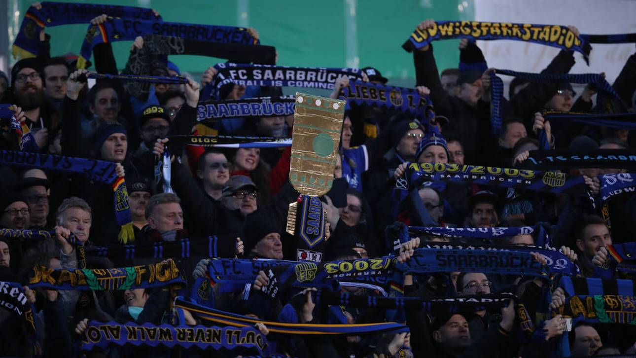 Politiker fordern Fans im DFB-Pokal