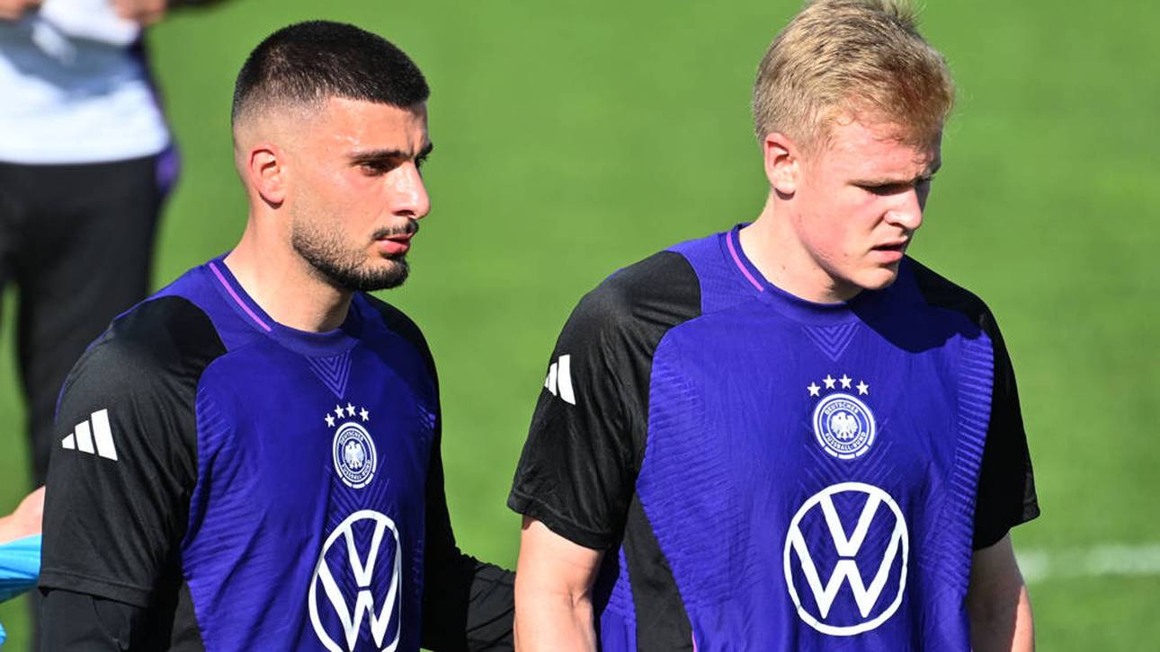 Jonathan Burkardt (r.) zog sich eine Risswunde zu