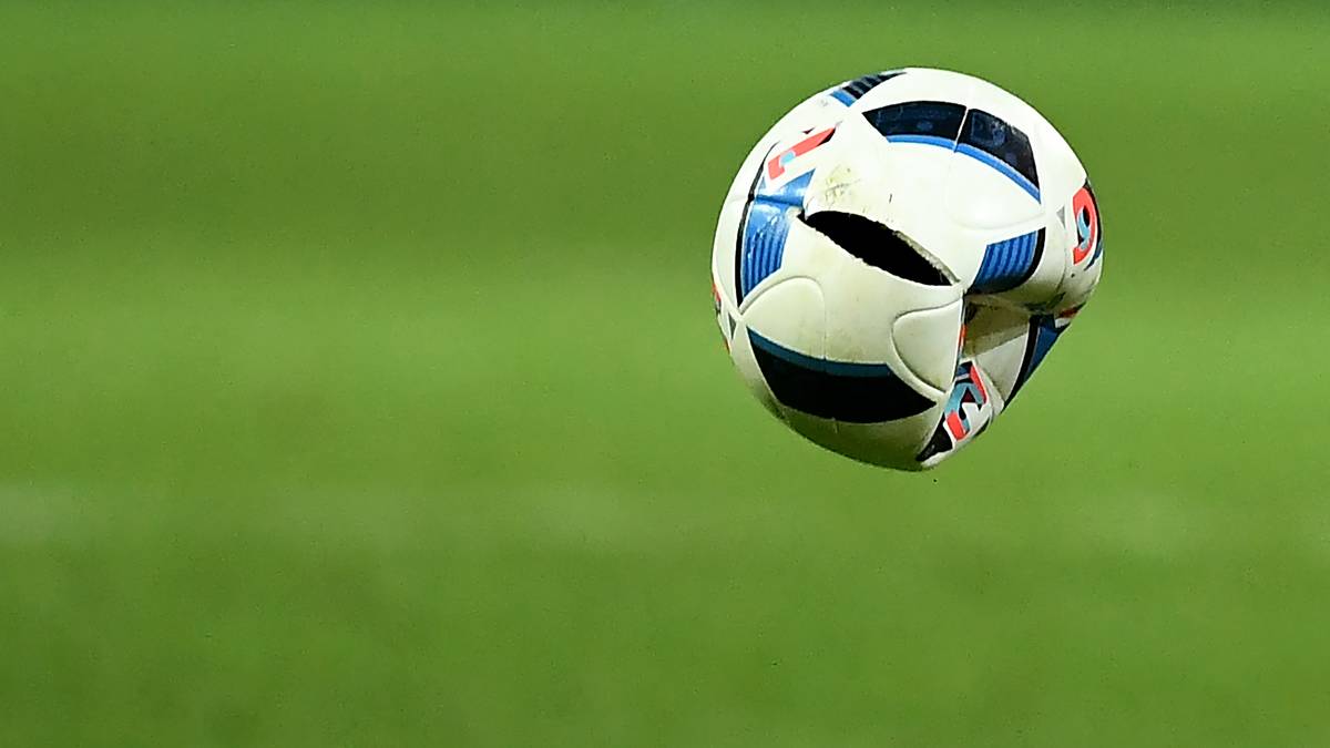 Dem Ball ging dann irgendwann auch noch die Luft aus