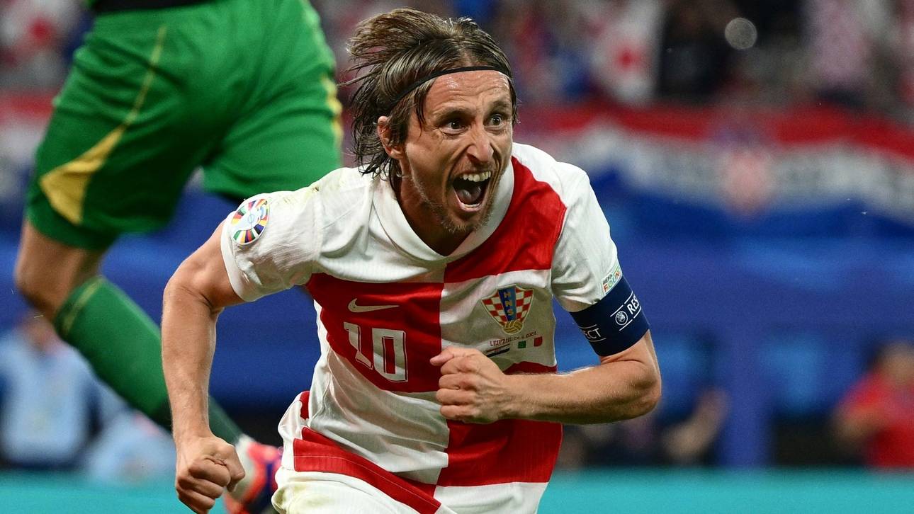 In letzter Minute: Italien hält Kroatien auf Distanz