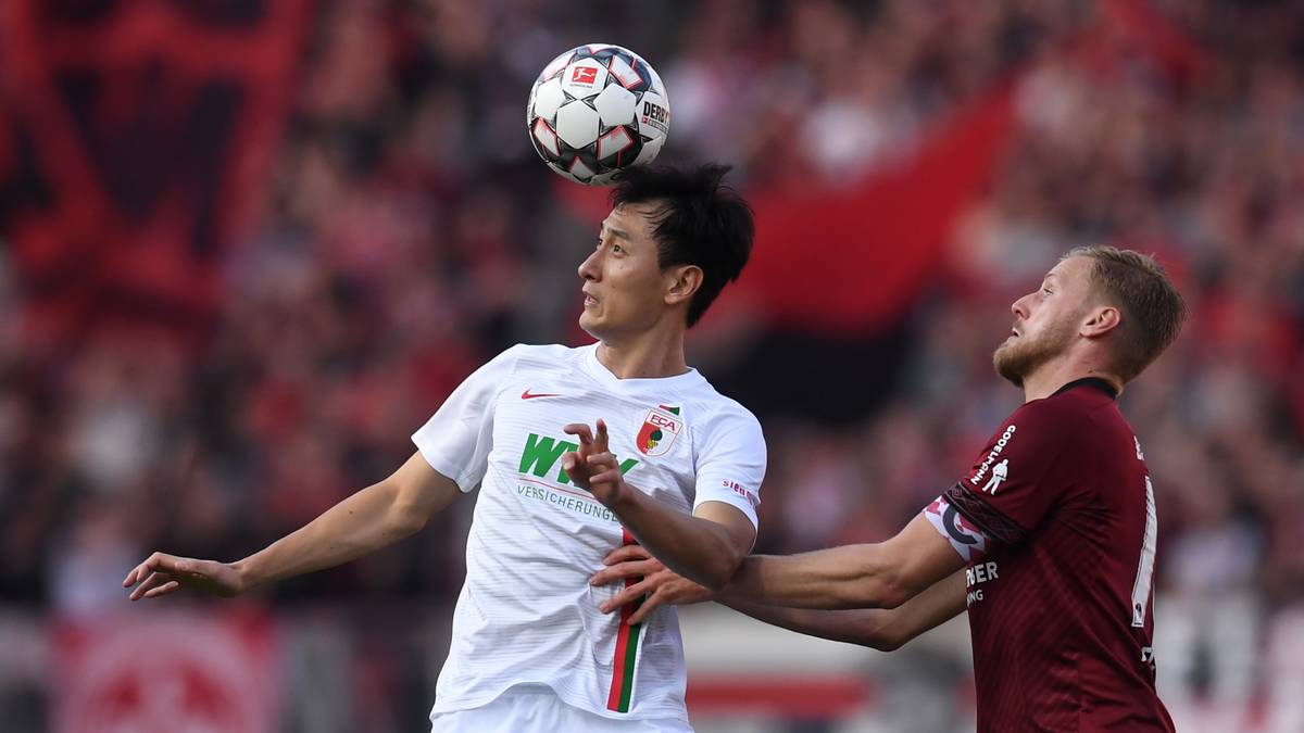 SÜDKOREA (4): Dong-Won Ji ist schon seit einigen Jahren in der Bundesliga Zuhause. Nach Stationen bei Borussia Dortmund, dem FC Augsburg und einer Ausleihe zu Darmstadt 98, zog es den Südkoreaner in diesem Sommer weiter zu Mainz 05. Drei Landsmänner des Mainzers hat es ebenfalls in die beste deutsche Liga verschlagen