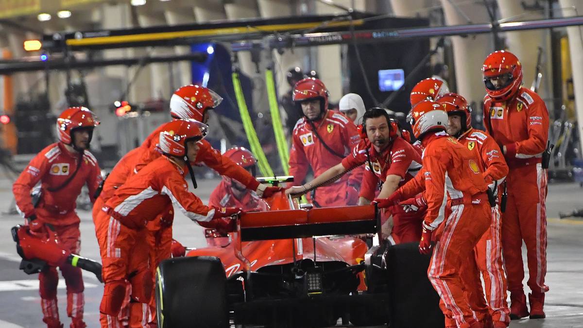 Es ist der jüngste gefährliche Vorfall einer ganzen Reihe von Unglücksfällen, die sich bislang bei Formel-1-Grands-Prix in der Boxengasse ereignet haben