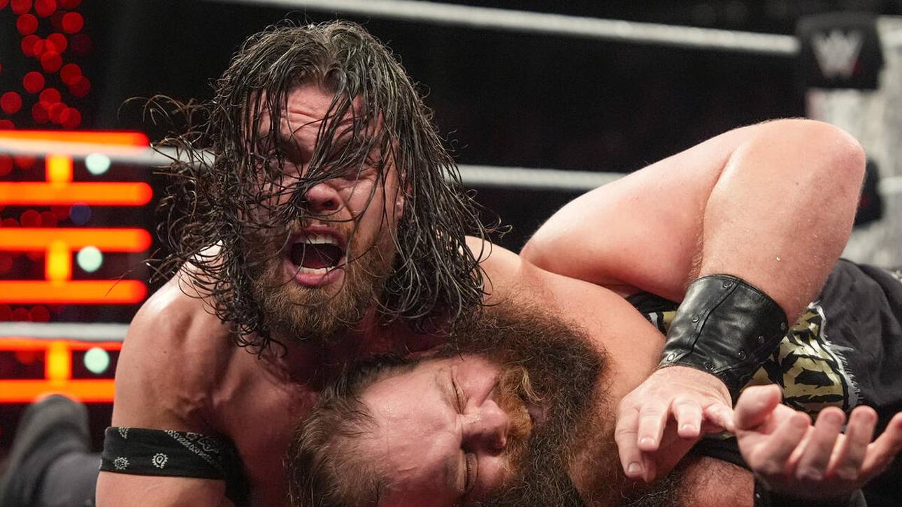 WWE-Star nach Match in Klinik