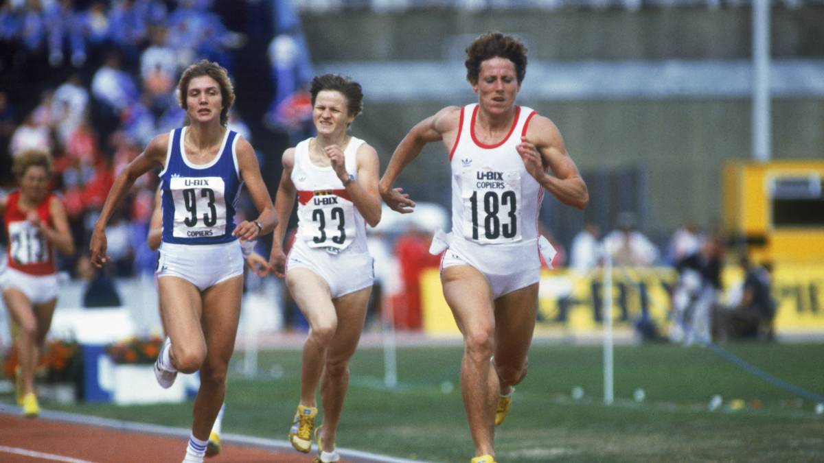 Jarmila Kratochvílová (vorne) stellte 1983 den bis heute gültigen Weltrekord über die 800 Meter bei den Damen auf