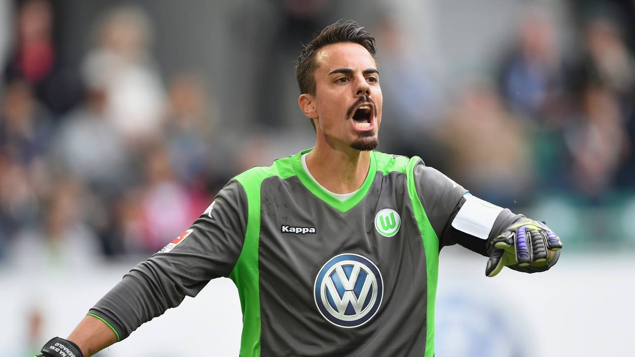 Diego Bengalio VfL Wolfsburg v Bayer 04 Leverkusen  - Bundesliga