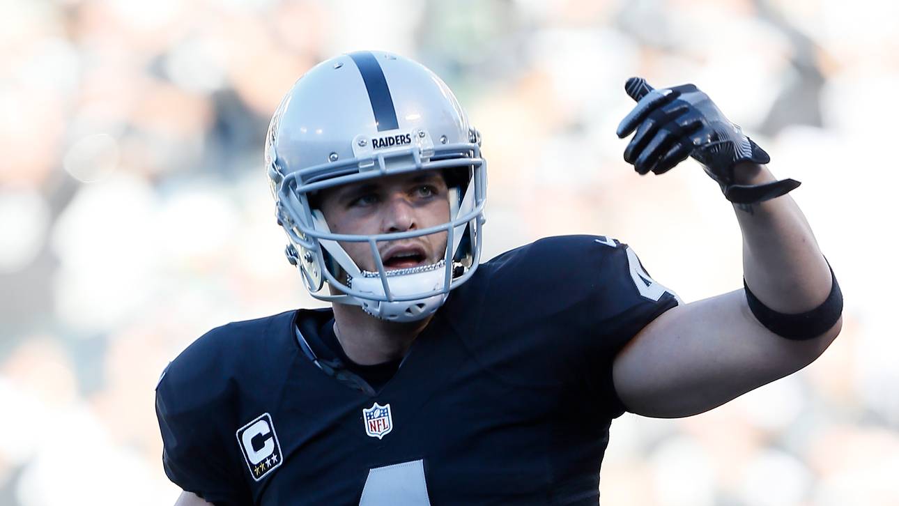 Carr wird bestbezahlter NFL-Profi