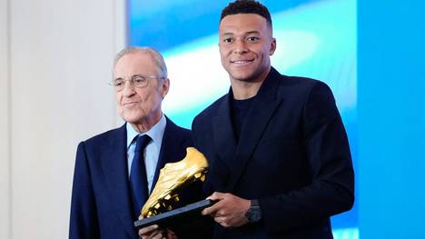 Kylian Mbappé hat erstmals den Goldenen Schuh als bester Torjäger Europas erhalten. Der Franzose erzielte in der vergangenen Saison wettbewerbsübergreifend 44 Tore für Real Madrid.