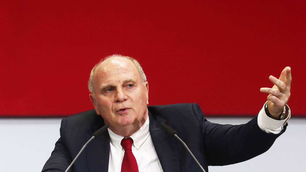 "Es war die Nacht von Paris, die den Verein hat aufwachen lassen. In der Nacht noch hat der gesamte Vorstand mit mir und Hasan Salihamidzic die Weichen gestellt für das, was wir in den letzten sechs Wochen erlebten." (Hoeneß über Carlo Ancelottis Entlassung und die Folgen)