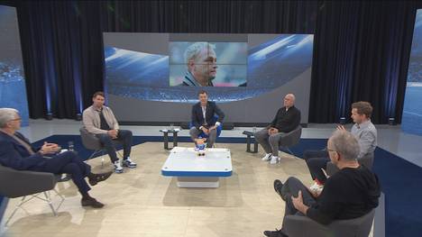 Im CHECK24 Doppelpass erklärt Herha-Experte Axel Kruse die Entlassung von Alexander Nouri im Zusammenhang mit Jürgen Klinsmann. Mario Basler sieht keine Parallelen und watscht Jürgen Klinsmann ab.