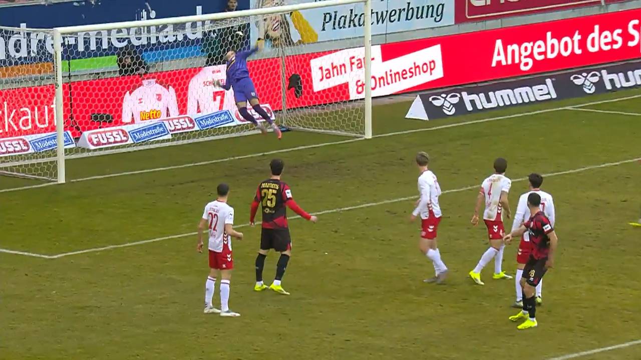 SSV Jahn Regensburg - SV Wehen Wiesbaden | Highlights der 3. Liga im Video