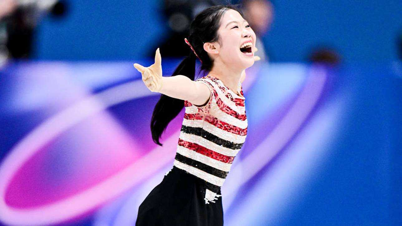 Japanerin winkt Gold in der Kür