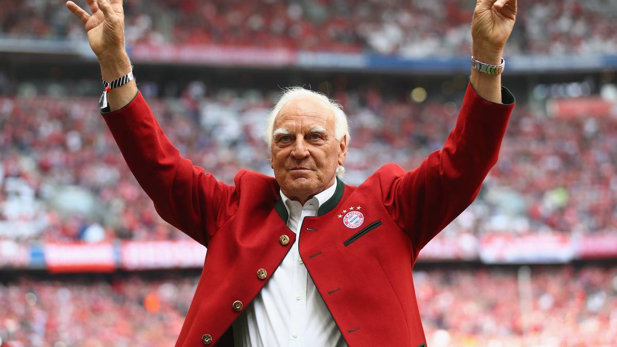 Der bodenständige Roth ist heute nicht mehr so prominent wie die Kollegen von einst, in der Ehrengalerie der Bayern ist sein Stuhl aber unverrückbar