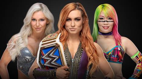 Becky Lynch (M.) trifft bei WWE TLC auf Charlotte Flair (l.) und Asuka