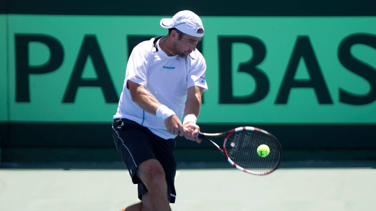 Becker erreicht Achtelfinale