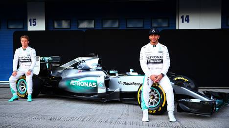 Nico Rosberg und Lewis Hamilton vor dem neuen Mercedes