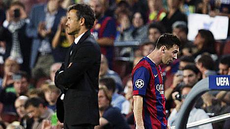 Lionel Messi (r. mit Coach Luis Enrique) wurde bei der Wahl zum Weltfußballer 2014 Zweiter