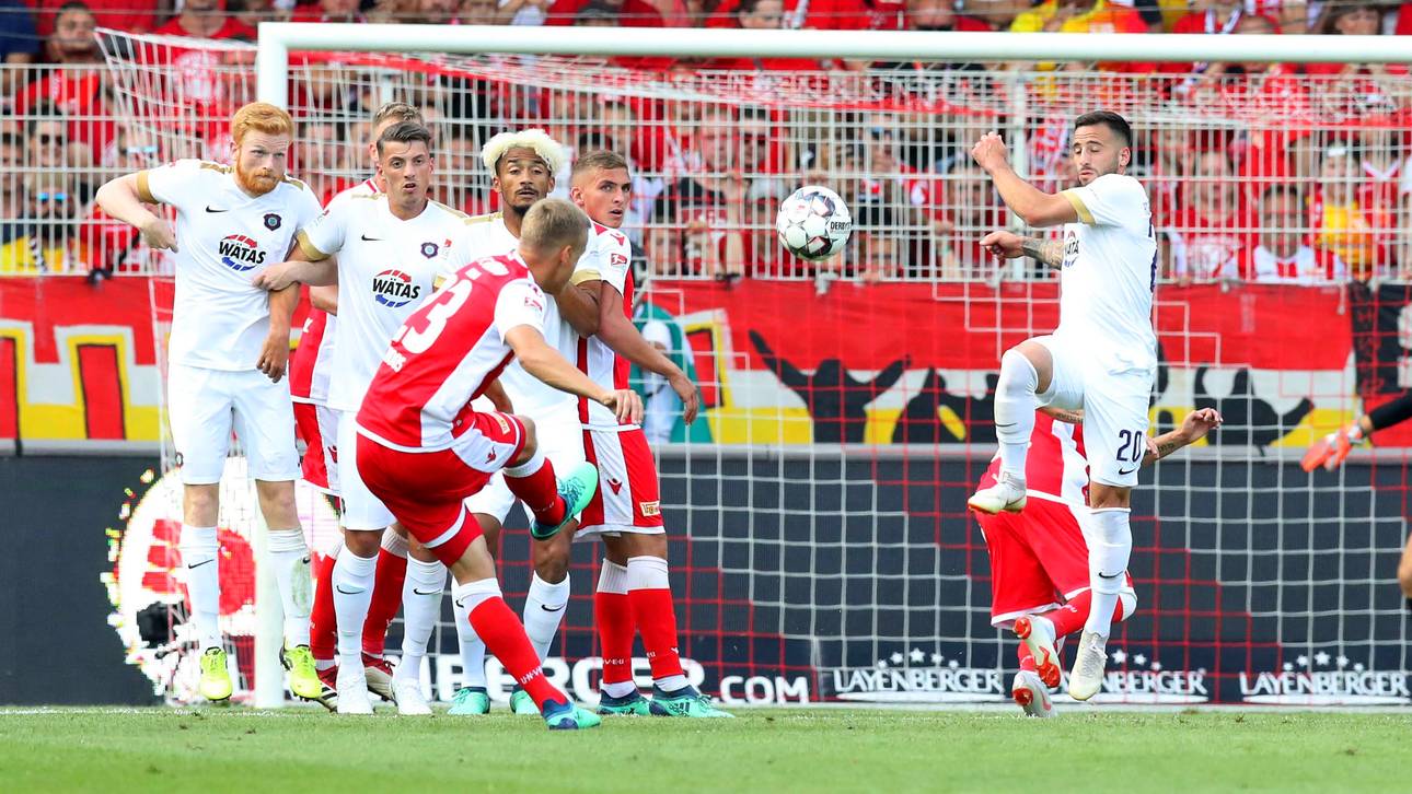 Kroos-Traumtor rettet Union Sieg