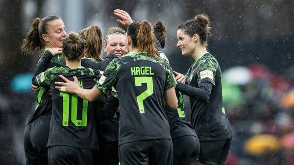 Wolfsburg entert Spitze