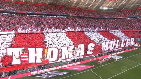 Beim FC Bayern gab es gestern einiges zu feiern. Die Meisterschale ist zurück in München und Thomas Müller erlebte seinen letzten Auftritt als Spieler des FC Bayern München in der heimischen Allianz Arena. Die Choreo, mit der Müller empfangen wurde, sorgte allerdings für Unmut.