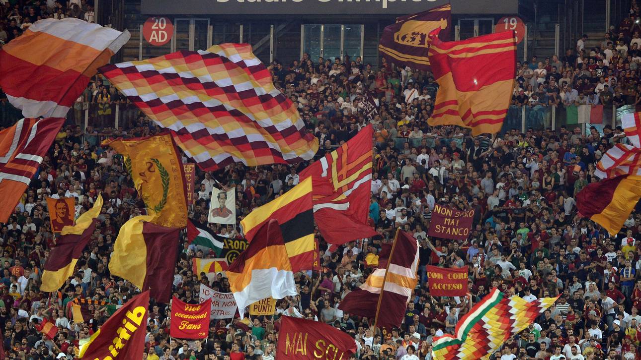 Roma-Stars in Moskauer Strip-Klub