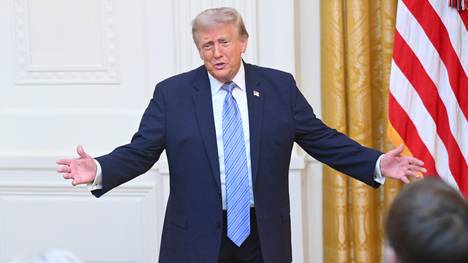 Dass Donald Trump während der WM für Schlagzeilen sorgt, ist längst bekannt. Jetzt hat der US-Präsident aber noch eine völlig verrückte Idee. Mitbeteiligt ist auch FIFA-Präsident Gianni Infantino.