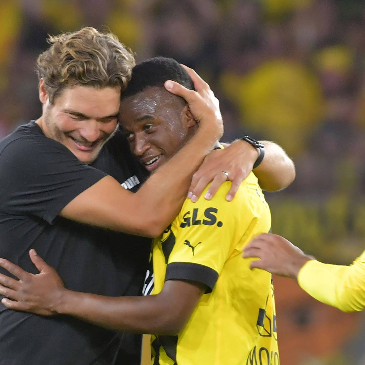 Edin Terzic hat mit dem BVB einen perfekten Saisonstart gefeiert. Der Trainer hat Borussia Dortmund wieder neues Leben eingehaucht.