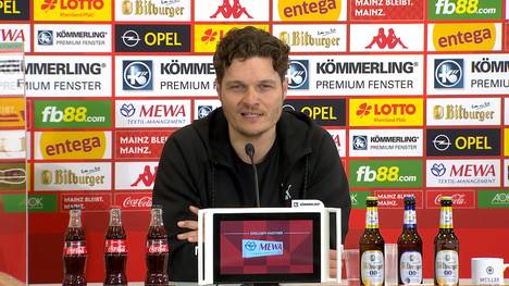 Borussia Dortmund hat die Champions League erreicht. Trainer Edin Terzic lässt eine turbulente Saison Revue passieren und überschüttet sein Team mit Lob.