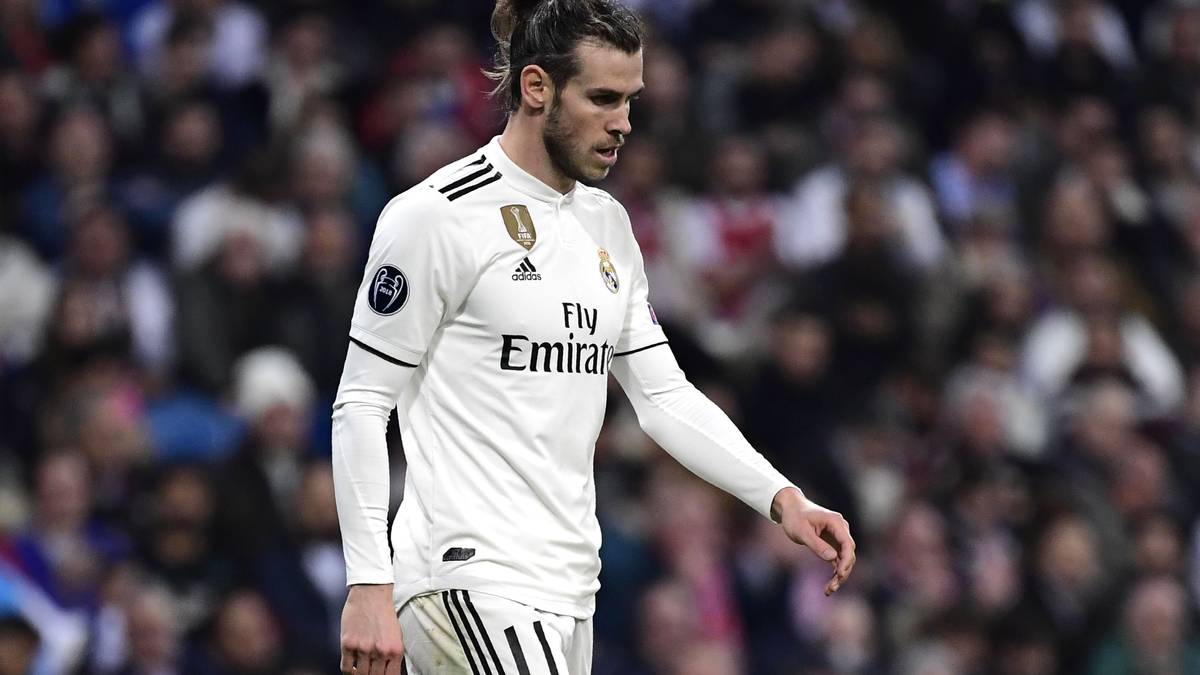 L'Equipe (Frankreich): "Die Schande! Der dreifache Titelverteidiger, 2:1-Sieger im Hinspiel, wurde vom stürmischen Ajax geschlagen. Ein magisches Ajax eliminiert Real Madrid"