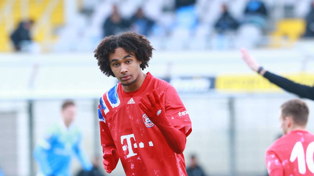 Transfermarkt: Joshua Zirkzee vor Wechsel in die Premier League