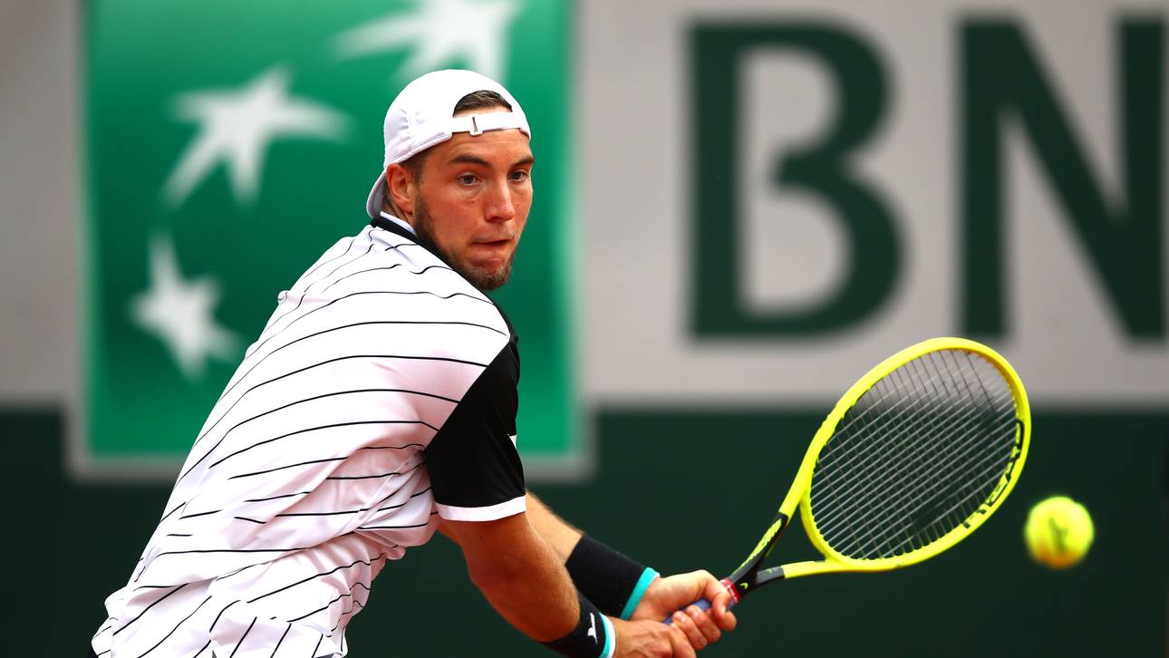 Struff stürmt ins Viertelfinale