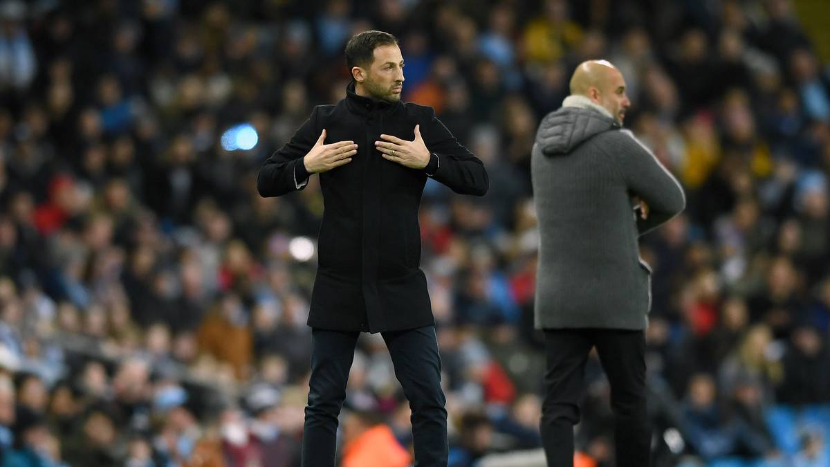 FC SCHALKE 04 - 54: Domenico Tedesco führte die Knappen in die Champions League (hier gegen Pep Guardiolas Manchester City), im März war Schluss
