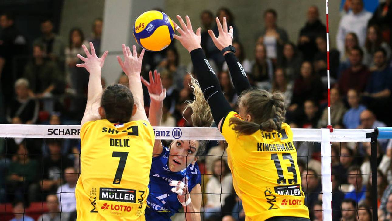 Stuttgart siegt nach Stotterstart