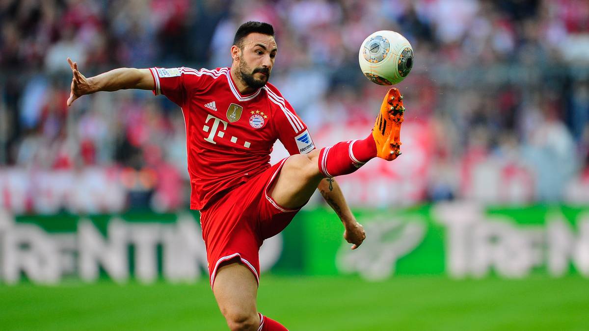 DIEGO CONTENTO (29 Jahre/Fortuna Düsseldorf)
Spielte lange Jahre bei den Bayern und gewann 2013 die Champions League. Allerdings saß er beim Rekordmeister meistens auf der Bank. 2014 ging es für vier Jahre zu Girondins Bordeaux nach Frankreich. Seit 2018 wieder in der Bundesliga bei Fortuna Düsseldorf, seither mit nur einem (!) Einsatz