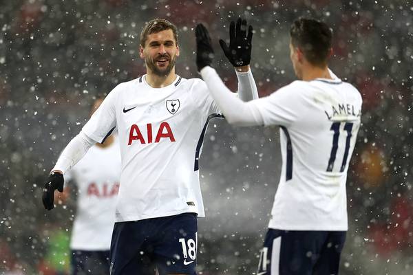 Spurs machen Viertelfinale klar - Llorente unaufhaltsam