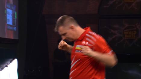 Krzysztof Ratajski lässt Jamie Hughes keine Chance und zieht nach einem 3:1-Sieg in die nächste Runde ein.