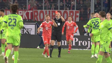 Nach dem Platzverweis gegen Upamecano machen bei den Bayern Verschwörungstheorien die Runde. Denn diese Rote Karte sei nicht die erste klare Fehlentscheidung gegen sie gewesen.